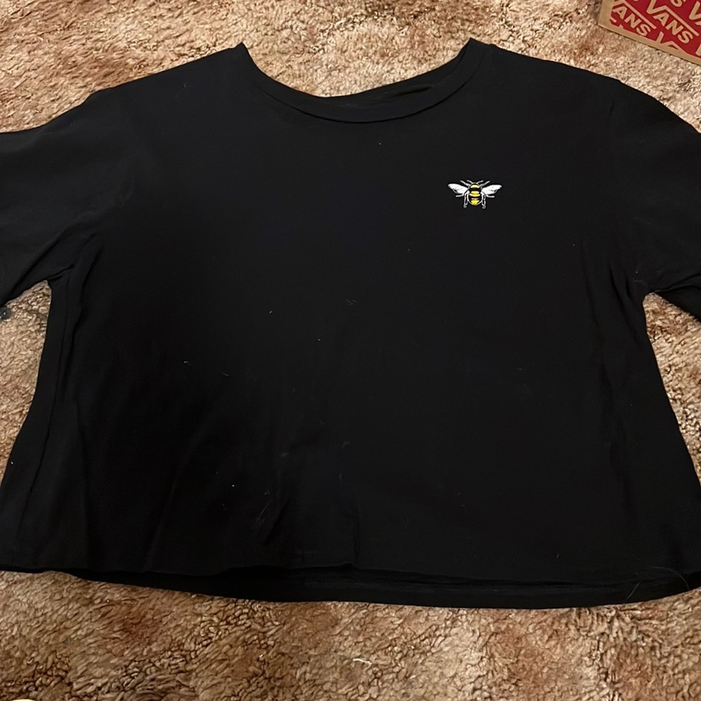 Save the bees crop top